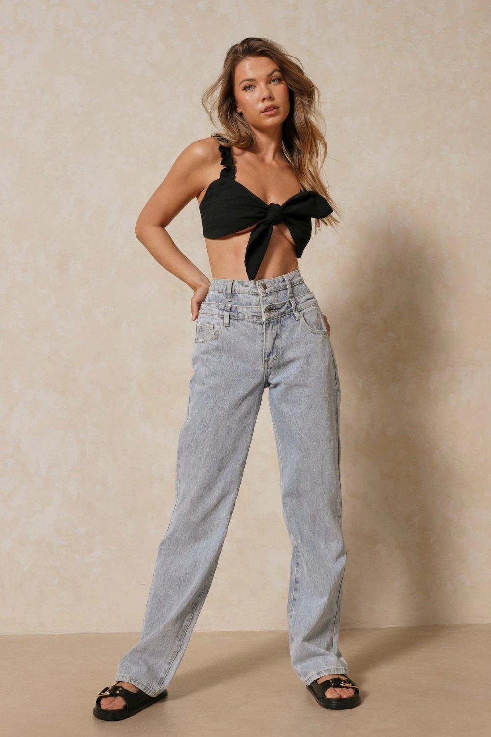 Tie Front Cropped Bralette Top - Image 4