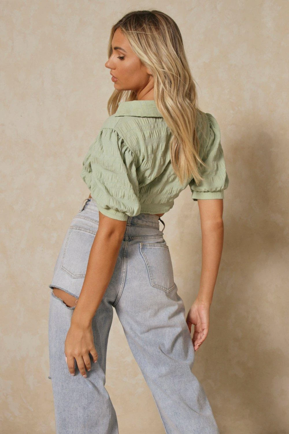 Textured Ruched Detail Crop Top - Image 3