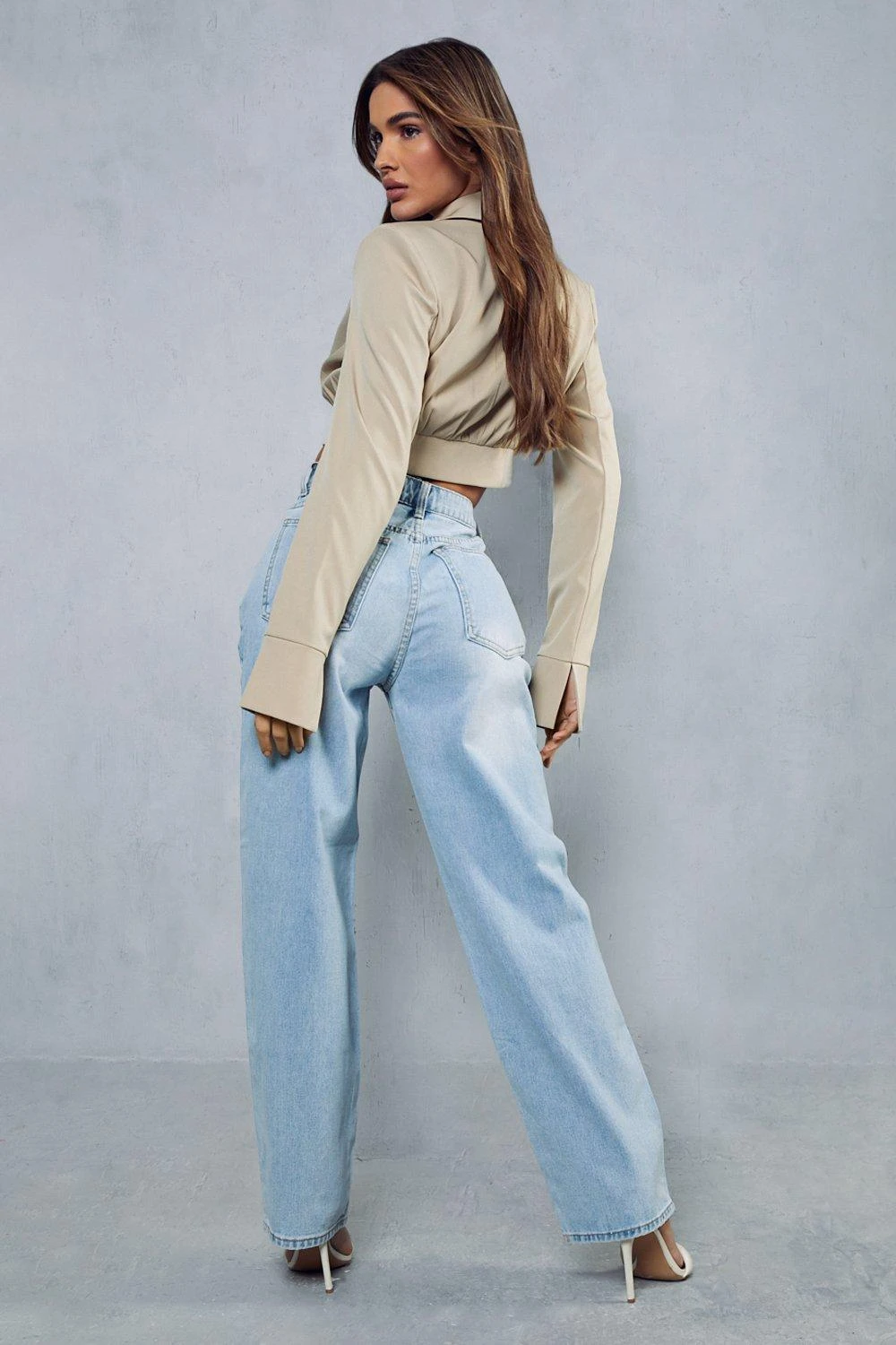 High Waisted Drop Pocket Baggy Jeans - Image 3